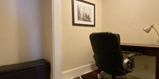 520 West Third Street,  1E Gallery 10