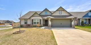 Beautiful Fully Furnished Home in Broken Arrow! Gallery 1