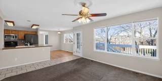 Spacious 5 Bedroom 4 Bathroom House in Centennial Gallery 1