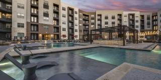 Aura Avant Gallery 17