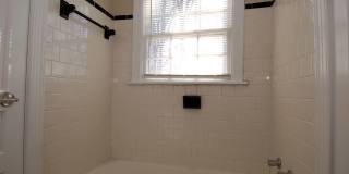 3206-3210 Gallery 11