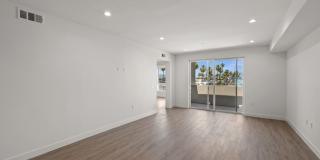 6600 Van Nuys Blvd Gallery 45