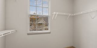 Marble Cliff Commons Gallery 69