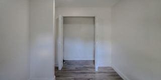 599 Carolina Avenue Gallery 24