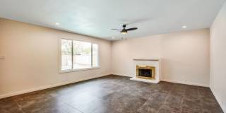 Spacious 6-Bedroom, 3.5-Bath Pool Home Near ASU Campus Gallery 26