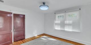 222 BERLIN Road N Gallery 26