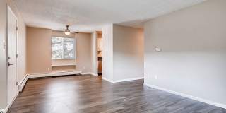 Lakewood Crossing Gallery 30