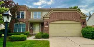 16185 Country Knoll Drive Gallery 1
