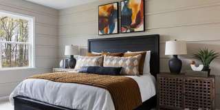 Room in 3 Bedroom Home at Endeavor Ln Gallery 16