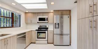 6460 NW 2nd Street, Miami, FL 33126 Gallery 1