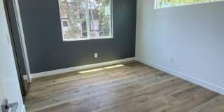 1552 Winona Blvd Gallery 34