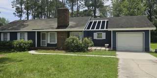 220 Courtney Way Gallery 1