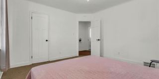 4000 Tyler Street Gallery 22