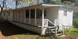1513 Shady Lane Gallery 1