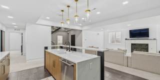 155 N Southmoor Dr Gallery 43
