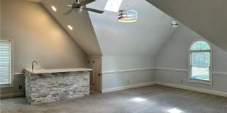 493 Kingsford Drive Gallery 26