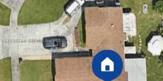 16231 SW 104th Ct Gallery 1