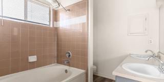 2702 Hemlock Dr Gallery 8