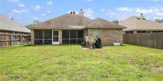 335 Robelmont Drive Gallery 26