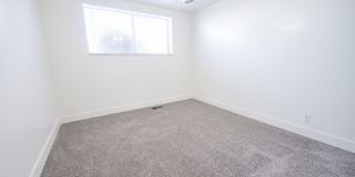 1059 E. 600 S. Gallery 185