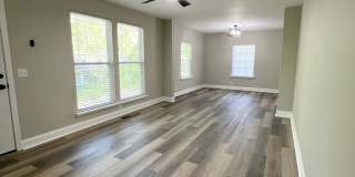Charming Remodeled Home Off Madison Street Gallery 8