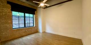 Lofts at Abrams Fixtures Gallery 29