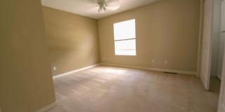 Available Now. Wellman Creek Condo Gallery 11