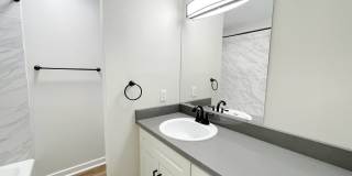 87th Street Apartments Gallery 7