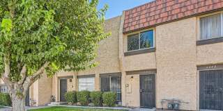 6446 Ironbark Lane Gallery 1