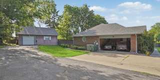Private on 1.2 acres 3/2.5 bath w/2 car garage/20x30shop &pool Gallery 9