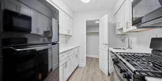 7400 Roosevelt Gallery 4