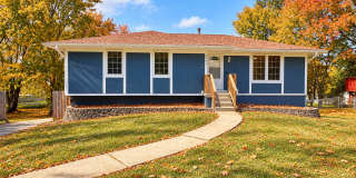 Beautifully Remodeled 3 Bedroom, 2 Bathroom Kansas City Home with Finished Basement, Fenced Backyard & 2-Car Garage! Gallery 1