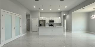 417 Paddock Street Gallery 3