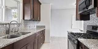 8315 Valecrest Gallery 9