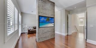 520 N Parkway Gallery 20