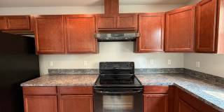 Beautifully Updated 3 Bed, 2.5 Bath Townhome in Monroe Gallery 10