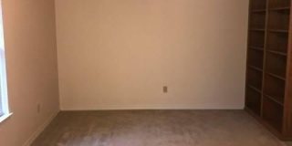230 Collinfurst Square Gallery 7