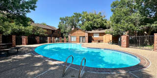 Spacious 2 Bed 2 Bath Condo in Aurora! Across from Community Pool!! Spacious 2 Bed 2 Bath Condo in Aurora! Across from Community Pool!! Gallery 17