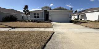 412 Three Oaks Drive Gallery 1