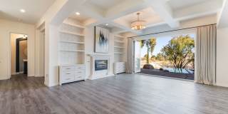 Queensridge Beauty - 5 bedroom on a 1/4+ acre lot Gallery 1