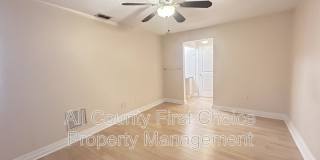 313 Bay Place Gallery 15