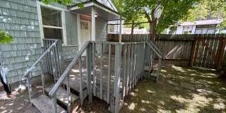 Cute 3 Bedroom, 1 Bathroom House on Sunset Hill! Gallery 23