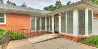 1214 Cruce Street Gallery 2