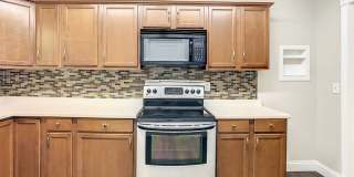 Charming Three bedroom one bath with huge backyard Gallery 22