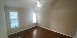 108 Glen Hollow Drive Gallery 10