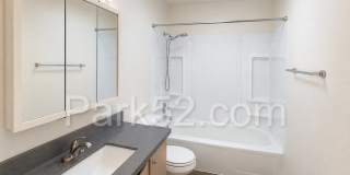 1/2 Off the First Full Month! 2nd Floor 2 Bedroom Spacious Apartment with Renovated Kitchen! Gallery 7
