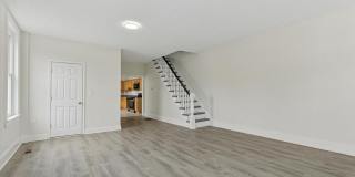 511 CONARROE Street Gallery 12
