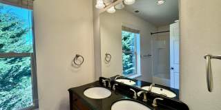 Beautiful 4 Bed/2.5 Bath Home in Lynnwood – Great Location & Spacious Layout Beautiful 4 Bed/2.5 Bath Home in Lynnwood – Great Location & Spacious Layout Gallery 17