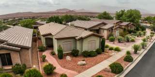Available 10/1/26 - Furnished 3 bed, 2 Bath Home For Rent Gallery 30