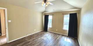 5207 Harvard Street Gallery 11